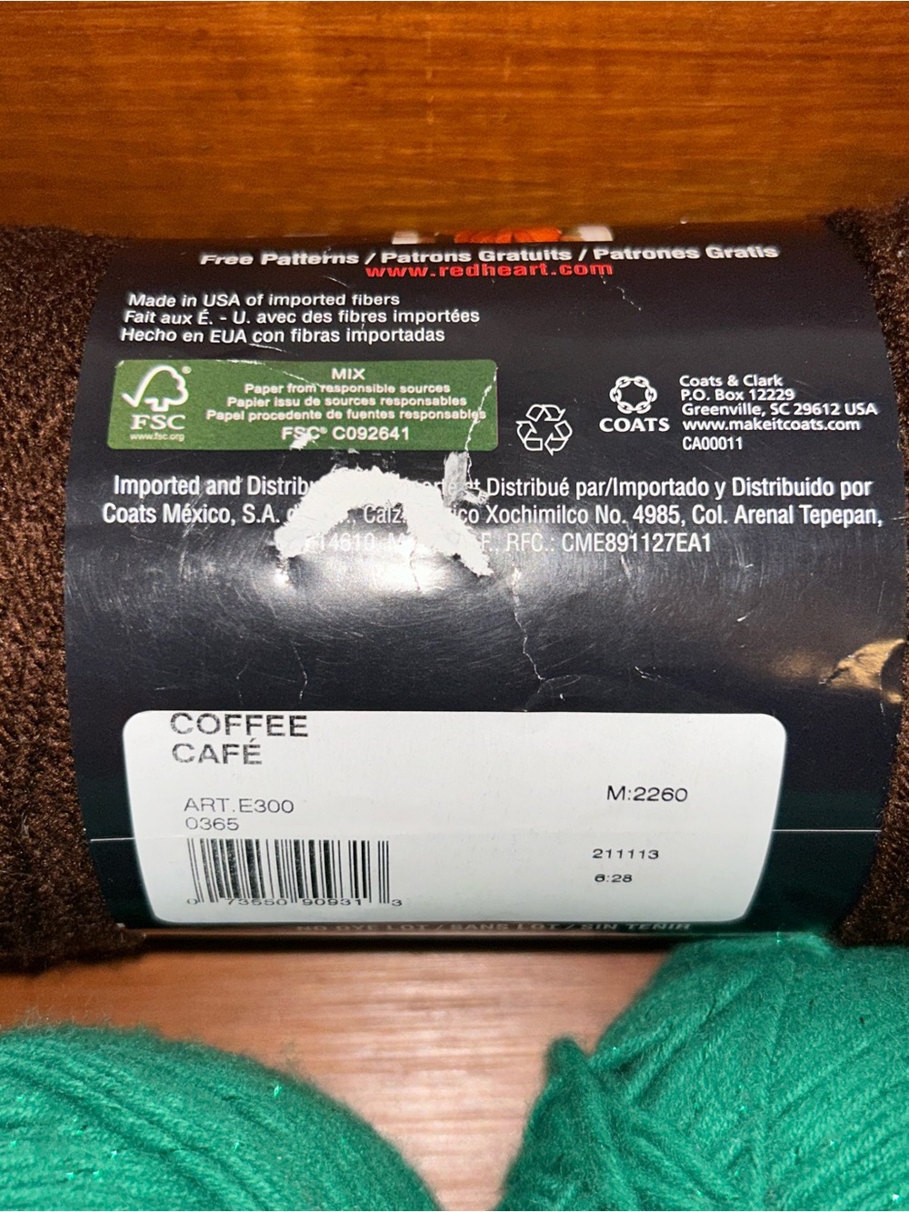 Red Heart Super Saver Yarn Shimmer Shamrock (2) & Coffee Cafe (1) Worsted Yarn - Picture 6 of 9